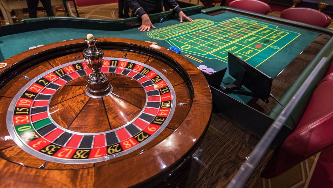 Roulette wheel